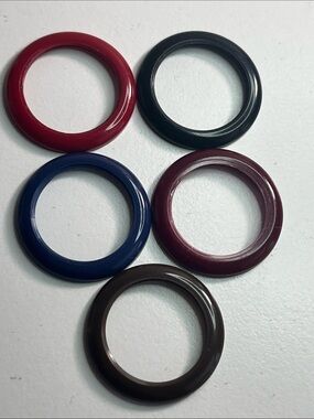 5 Gucci "Bezels" for the 1100, 11/12.2 and 1200 series interchangeable